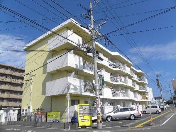 デタント新城