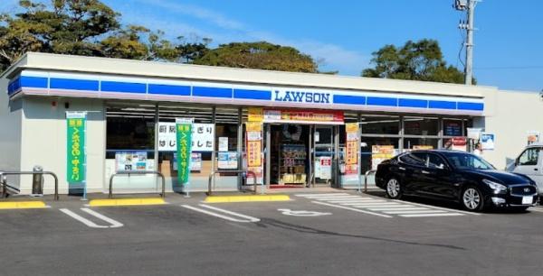 パークヴィラ　Ｂ(ローソン宮崎青島入口店)