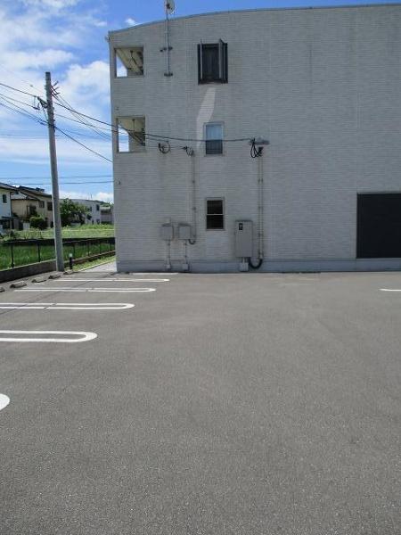 宮崎市大塚町のアパート