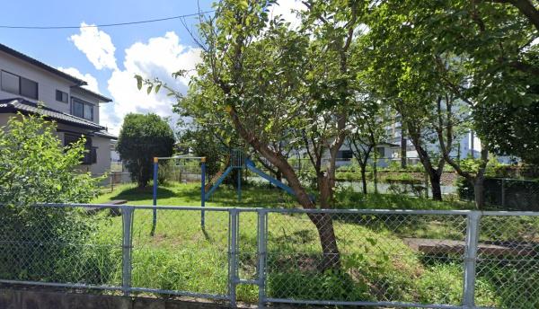 フォンテ月見ヶ丘　弐番館(原田緑地広場)