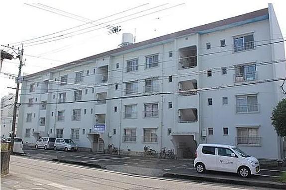 宮崎市花ケ島町屋形町のアパート