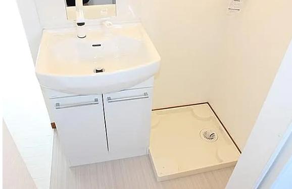 宮崎市花ケ島町屋形町のアパート