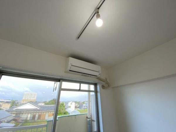 丸吉ビル
