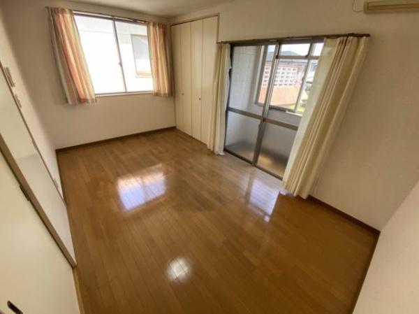 宮崎市神宮１丁目のアパート