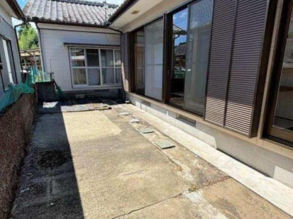 宮崎市佐土原町上田島の貸家