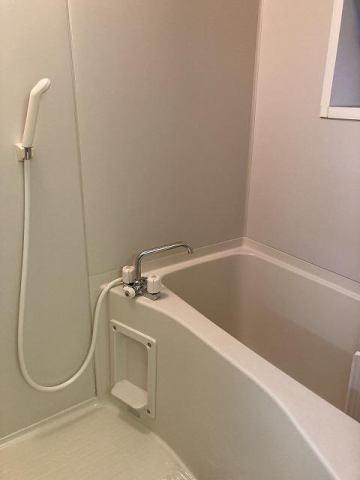 宮崎市船塚３丁目のマンション