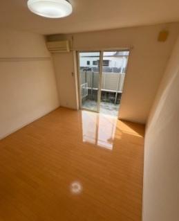 シュールメゾン