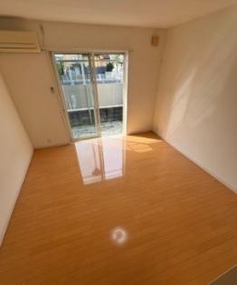 シュールメゾン