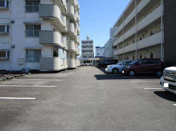 宮崎市神宮東３丁目のマンション