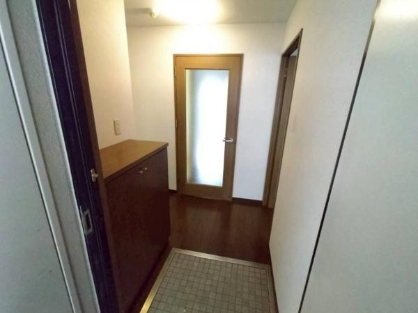 シャルム和知川原(玄関)