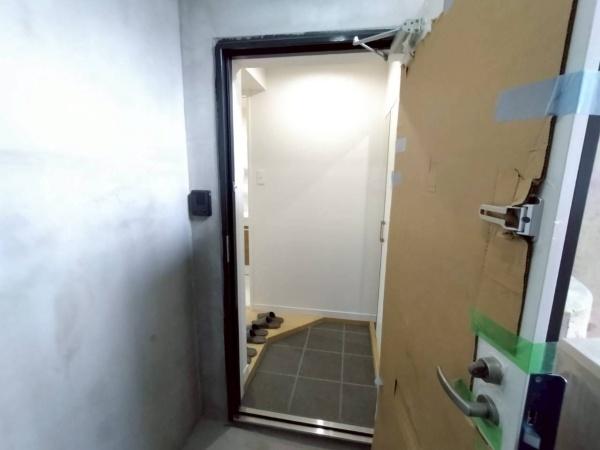 (仮称)花ヶ島YMマンション(玄関)