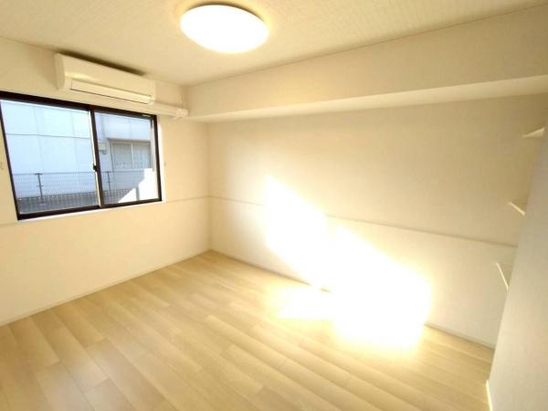 カームタイム Ⅱ(洋室)