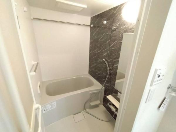 メテオール・ケイ 1(バス)