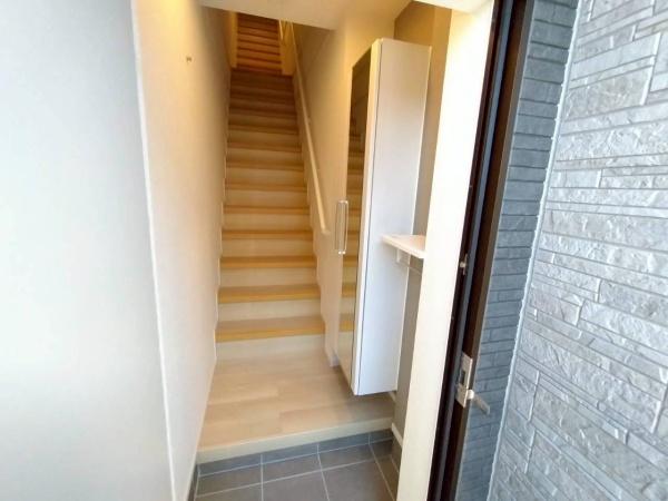 メテオール・ケイ 1(玄関)