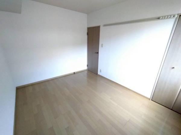 宮崎市東宮1丁目のアパート(洋室)