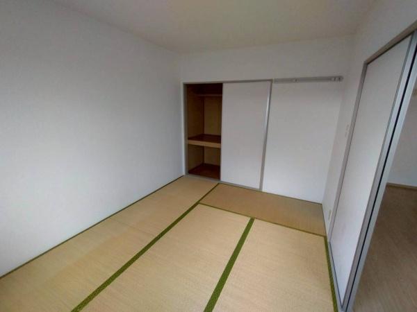 宮崎市東宮1丁目のアパート(和室)