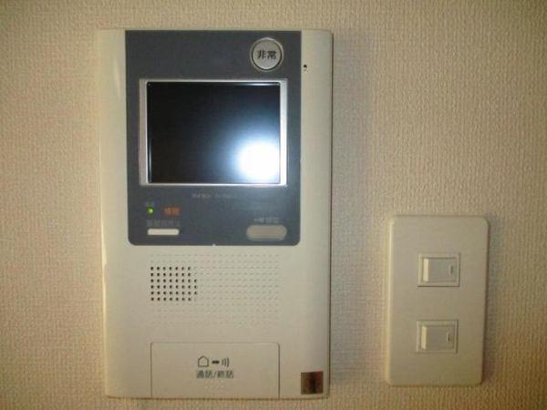 ヴィラ　ミモザ