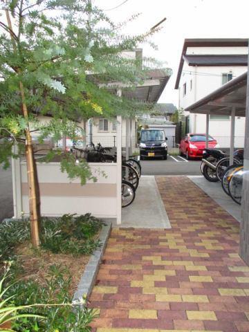 ヴィラ　ミモザ