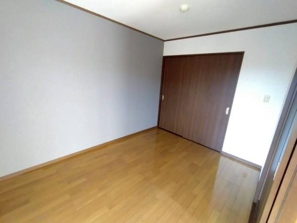 宮崎市下北方町横小路のマンション