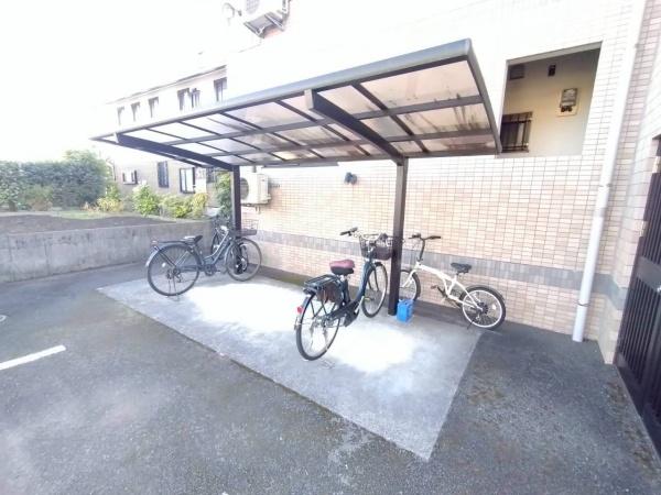 宮崎市下北方町横小路のマンション