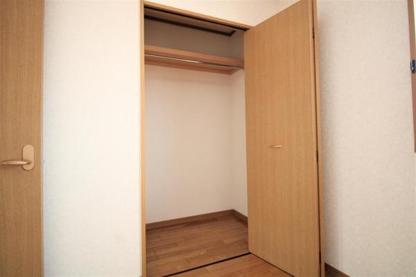 ジェネシス大島B