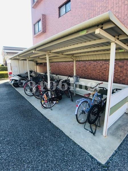 ジェネシス大島B