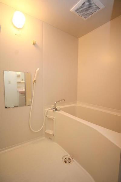 ジェネシス大島B