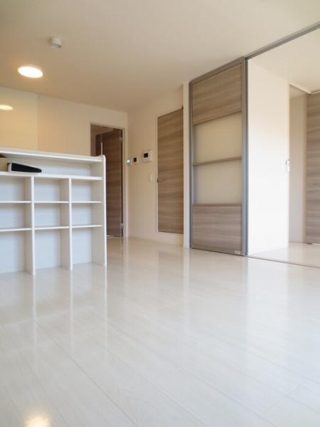 グランシャリオB棟