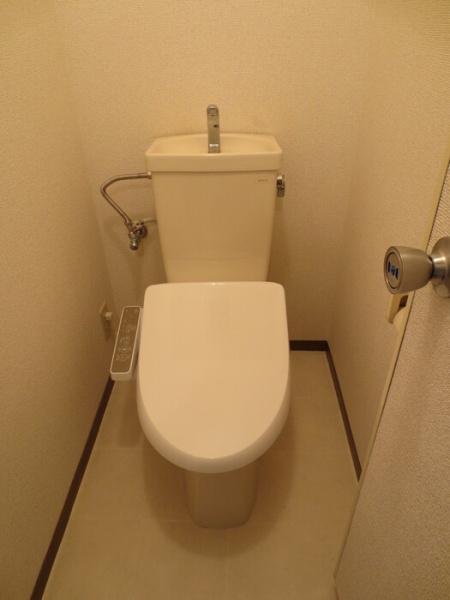 ファミール本郷A棟