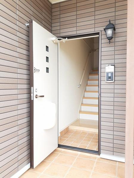 ヴィラ・ルピナス３