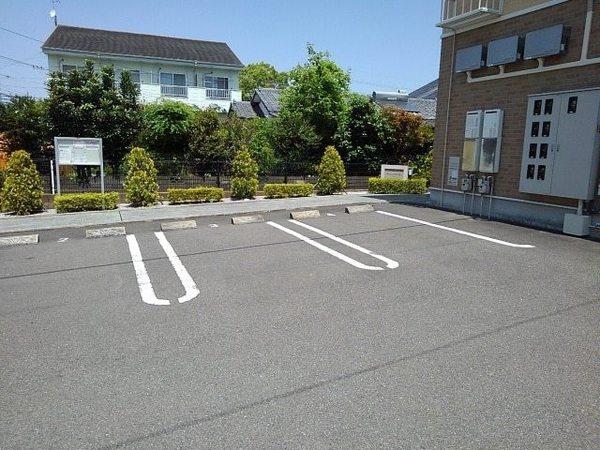 マリナ　デル　レイ