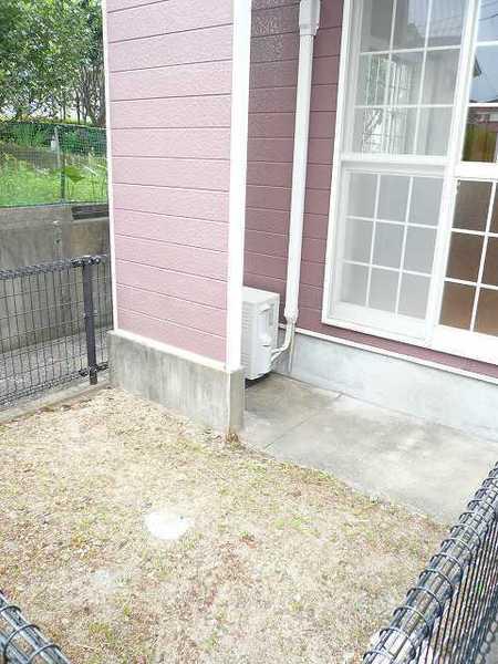 エステ－トヒルズ　Ｂ