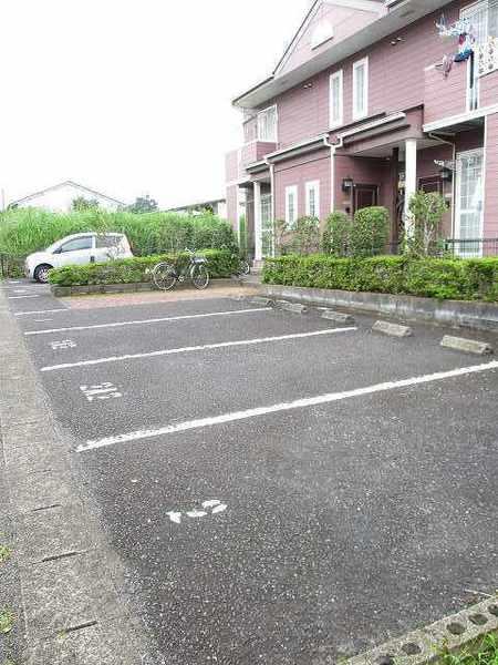 エステ－トヒルズ　Ｂ