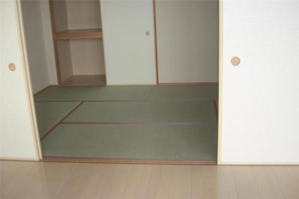 宮崎市船塚１丁目のマンション