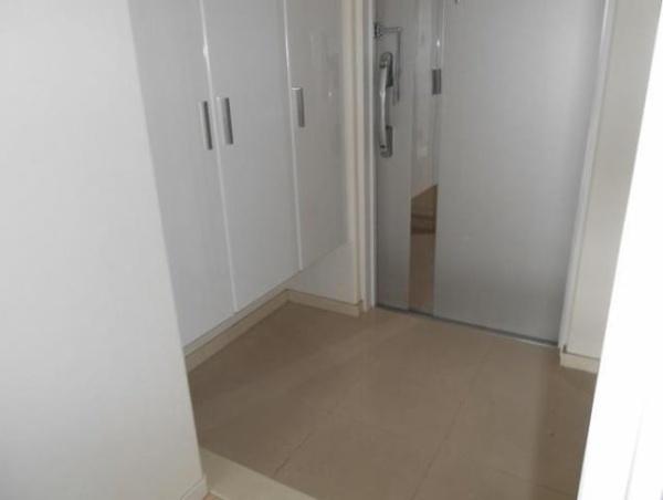 宮崎市船塚１丁目のマンション