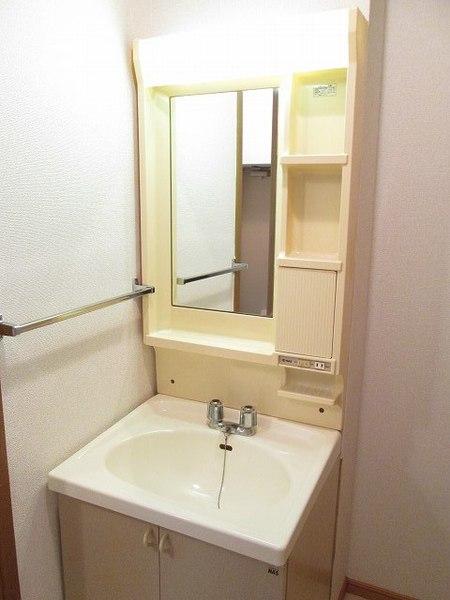 宮崎市大字島之内のアパート