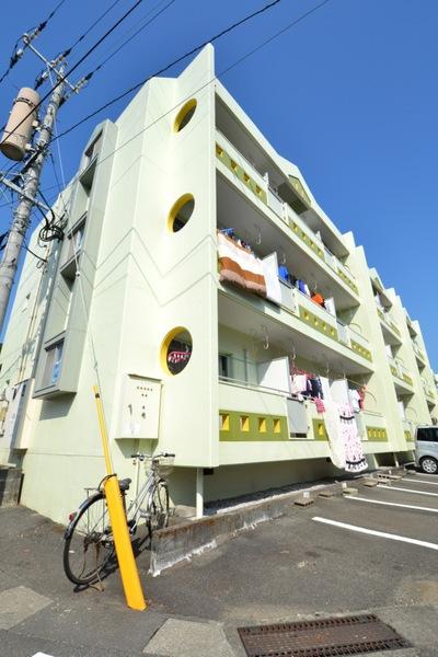 リバティハウス