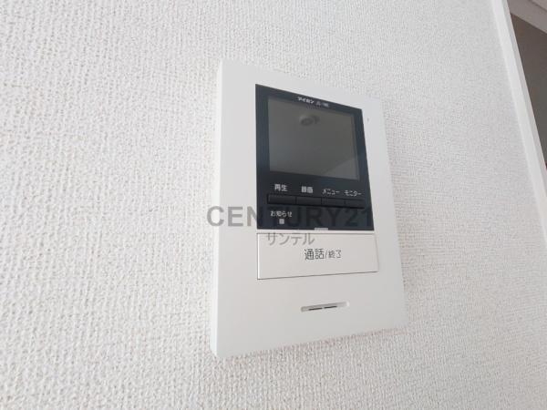 フォレスト　Ｔ・Ｈ　３