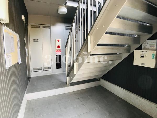 ラヴィーダA棟