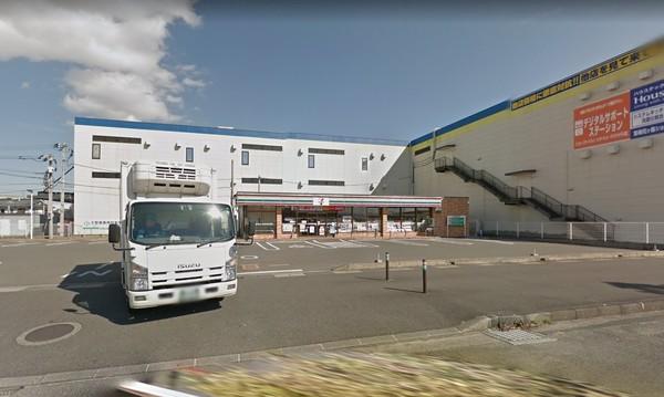 ラフィーネ桜館(セブンイレブン宮崎花ケ島町店)