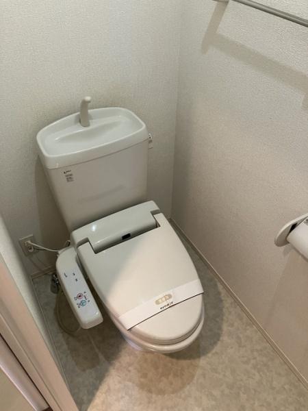 エスポアール・タカムラ