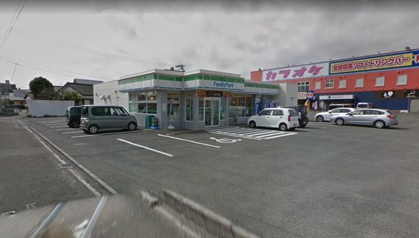 ガーデンフラッツ丸山(ファミリーマート柳丸店)