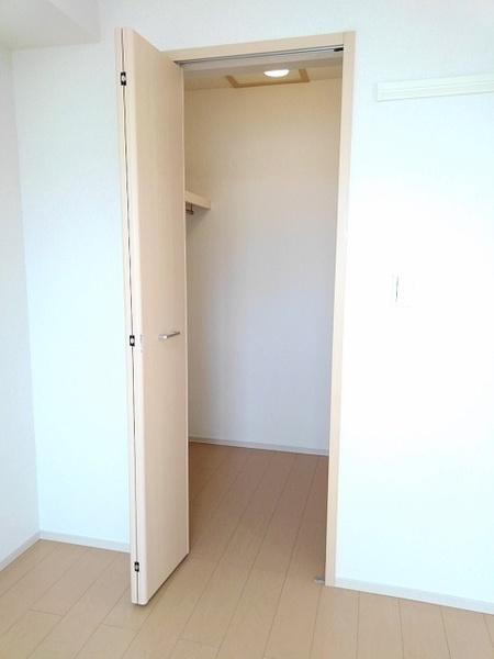 クレメント　エス・ケイ