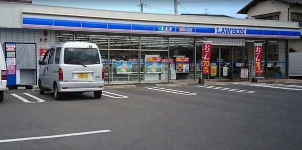 フローリッシュ下北方B棟(ローソン宮崎下北方町店)