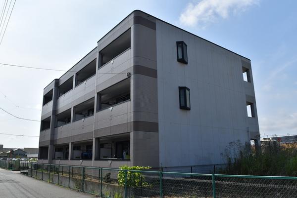ピアビアン