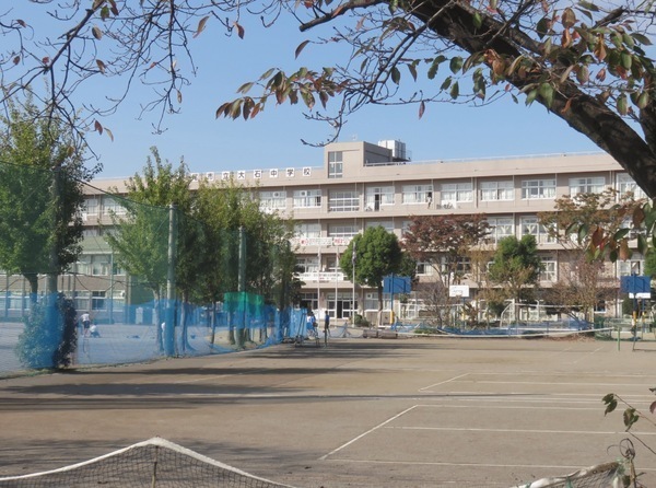レインボーハイツ(上尾市立大石中学校)