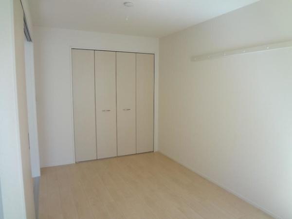 ポップ・メゾン(洋室)