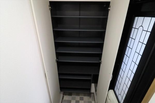 エントピアマルオカ