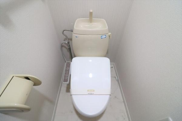 エントピアマルオカ