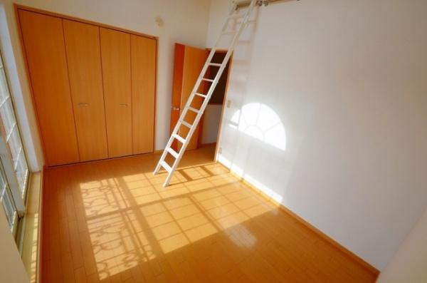 ヨーロピアンシャレーＳＡＫＡＥ